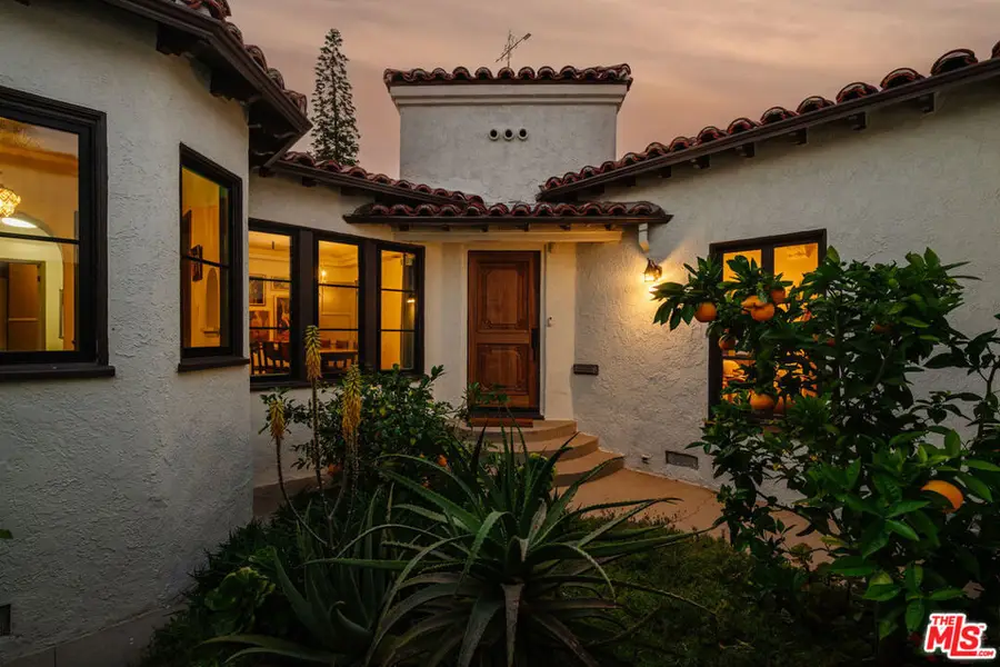 3975 Sutro Avenue, Los Angeles, CA 90008 - #2