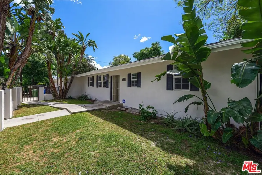 22750 Clarendon Street, Woodland Hills, CA 91367 - #3