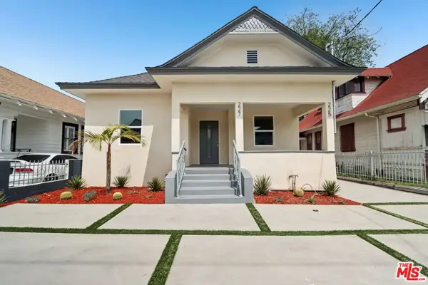 227 W 41st Street, Los Angeles, CA 90037