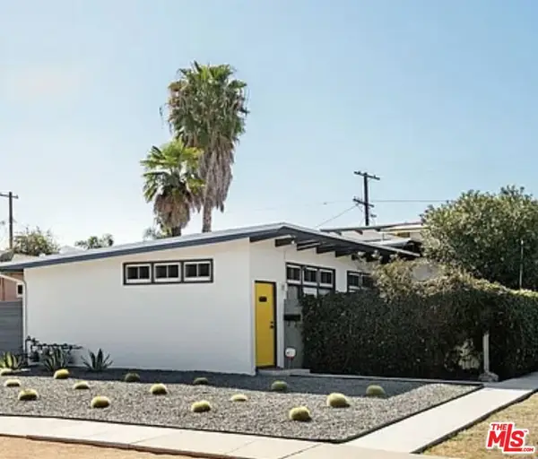 8807 Reading Avenue, Los Angeles, CA 90045