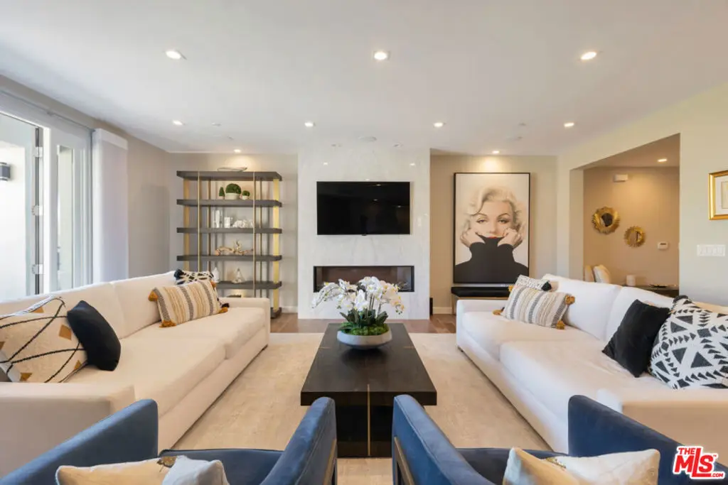 441 S Barrington Avenue #301, Los Angeles, CA 90049 - #1
