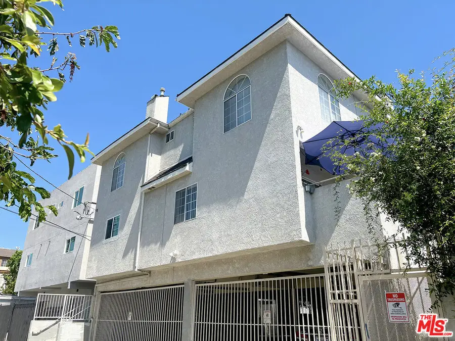 6501 Woodley Avenue, Van Nuys, CA 91406 - #3