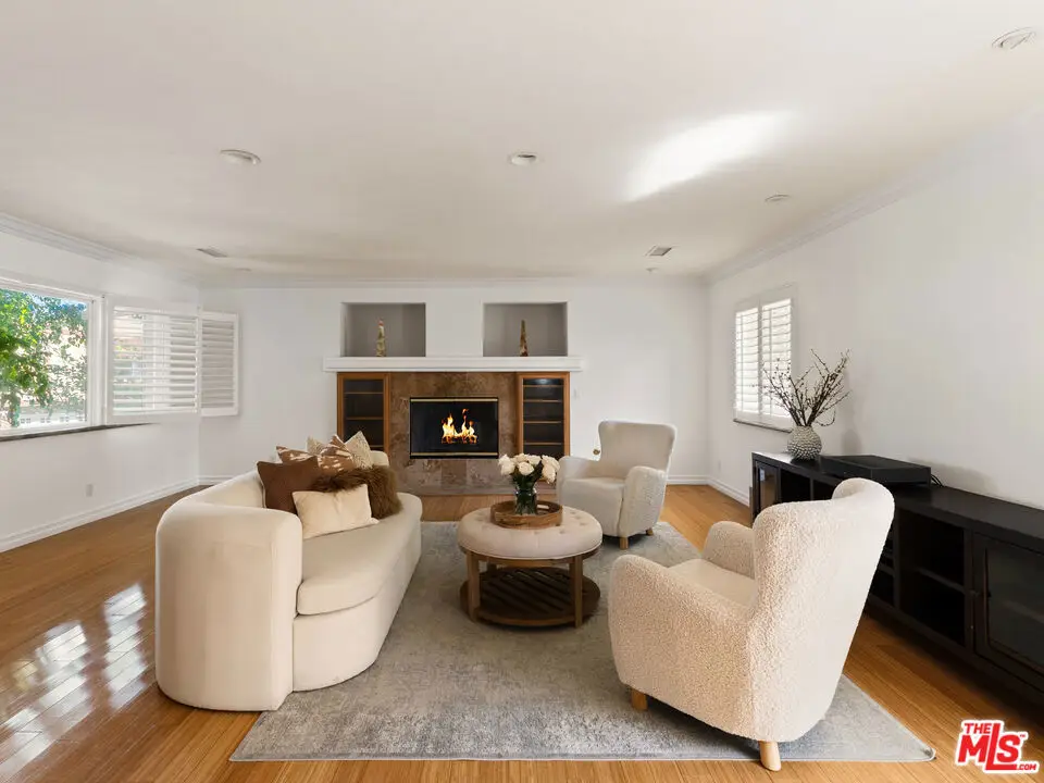 22780 Macfarlane Drive, Woodland Hills, CA 91364 - #1