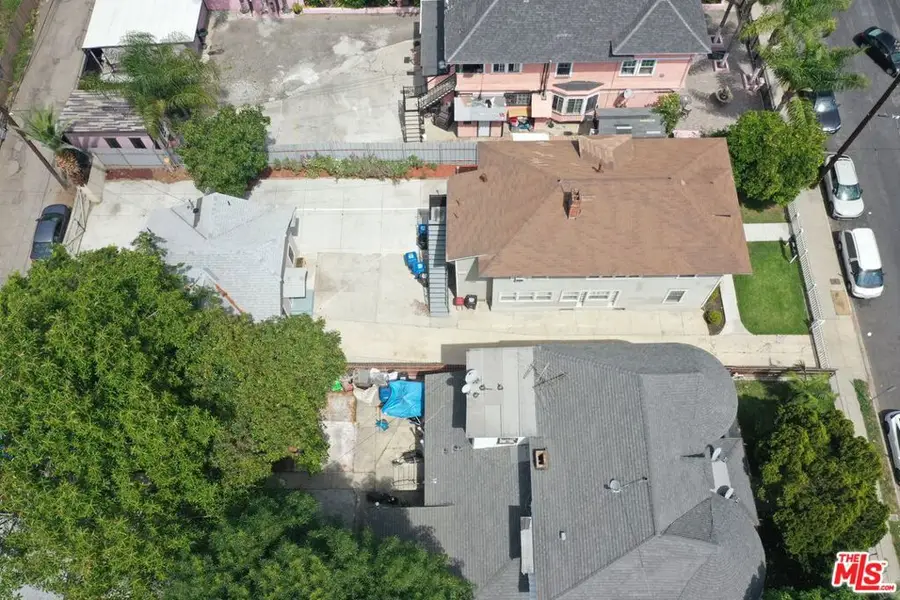 1703 S Burlington Avenue, Los Angeles, CA 90006 - #2