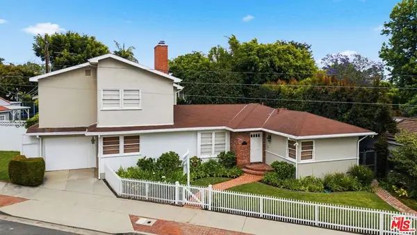 220 Beloit Avenue, Los Angeles, CA 90049