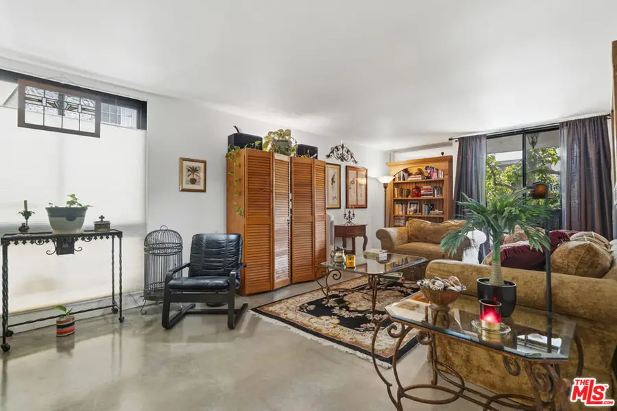 906 N Doheny Drive #221, West Hollywood, CA 90069 - #3