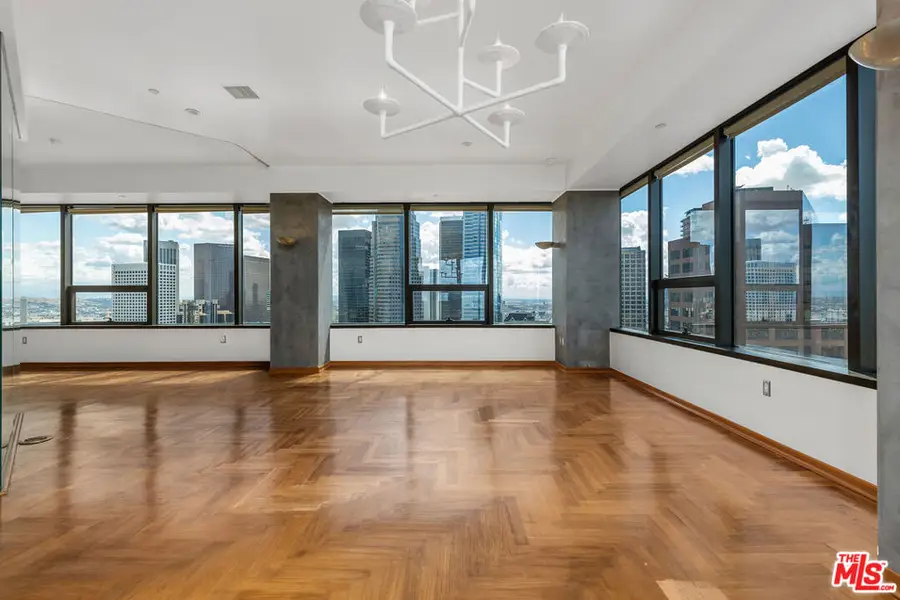 1100 Wilshire Boulevard #2911, Los Angeles, CA 90017 - #3