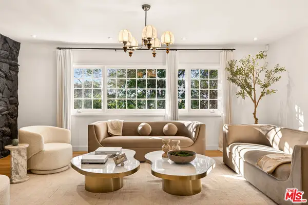 16644 Calneva Drive, Encino, CA 91436