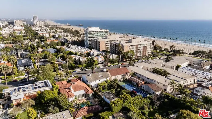 143 Marguerita Avenue, Santa Monica, CA 90402 - #3