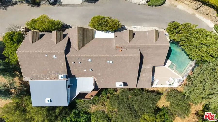 2312 Kimridge Road, Beverly Hills, CA 90210 - #2