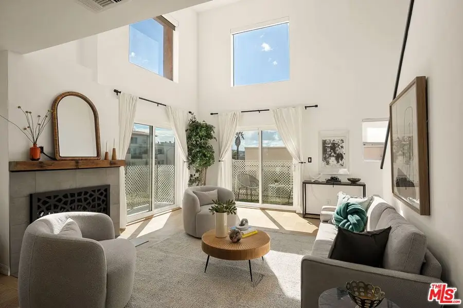 3439 Keystone Avenue #1, Los Angeles, CA 90034 - #2