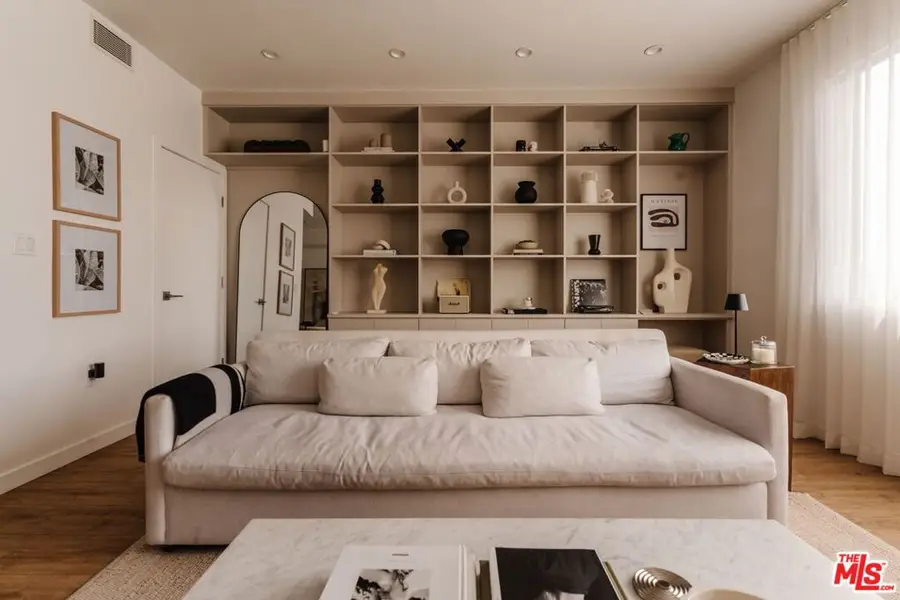 1040 N Spaulding Avenue #4, West Hollywood, CA 90046 - #2