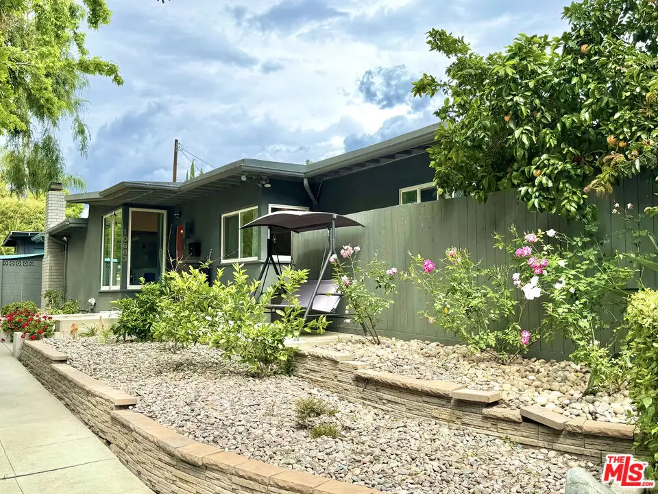 10683 Valleyheart Drive, Studio City, CA 91604 - #1