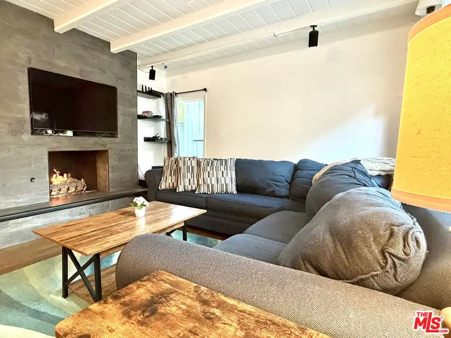 10683 Valleyheart Drive, Studio City, CA 91604 - #3