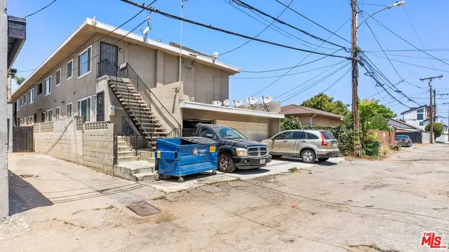714 Myrtle Avenue, Inglewood, CA 90301 - #3