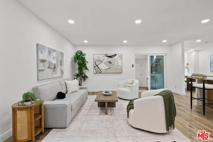 15358 Gault Street, Van Nuys, CA 91406 - #3