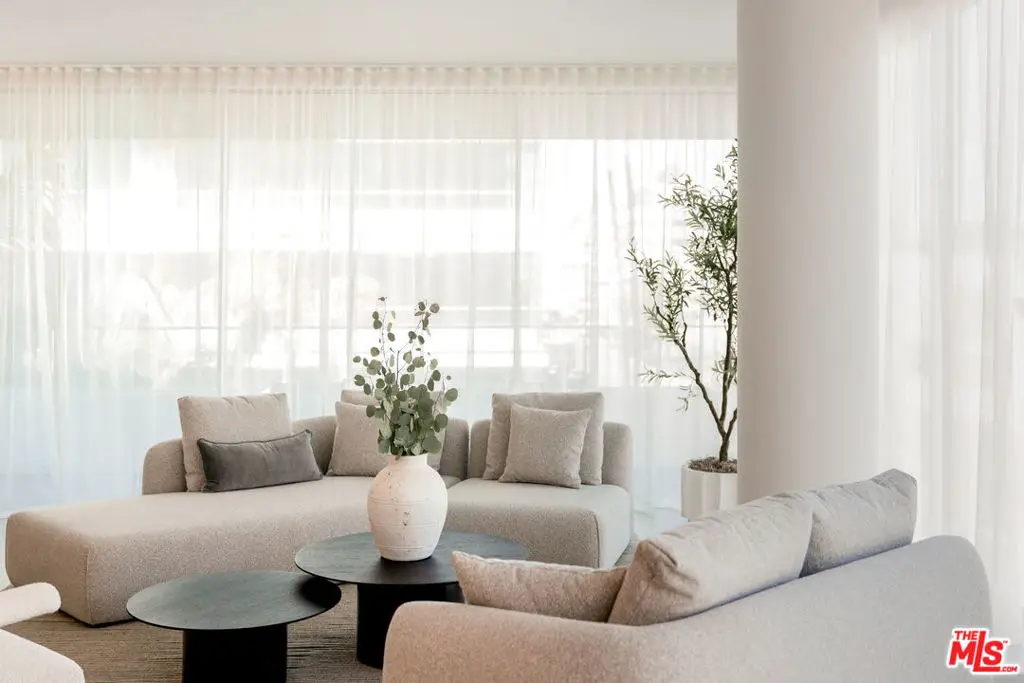 9200 Wilshire Blvd #201W, Beverly Hills, CA 90212 - #1