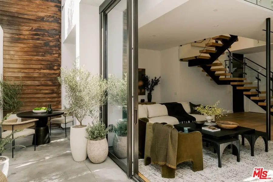 702 N Doheny Drive #TH25, West Hollywood, CA 90069 - #3