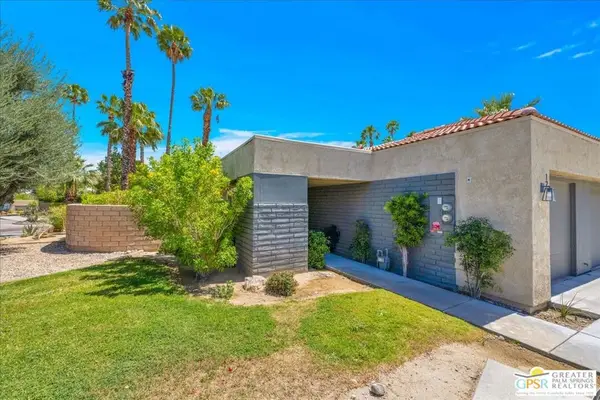 1291 S Sunflower Circle, Palm Springs, CA 92262