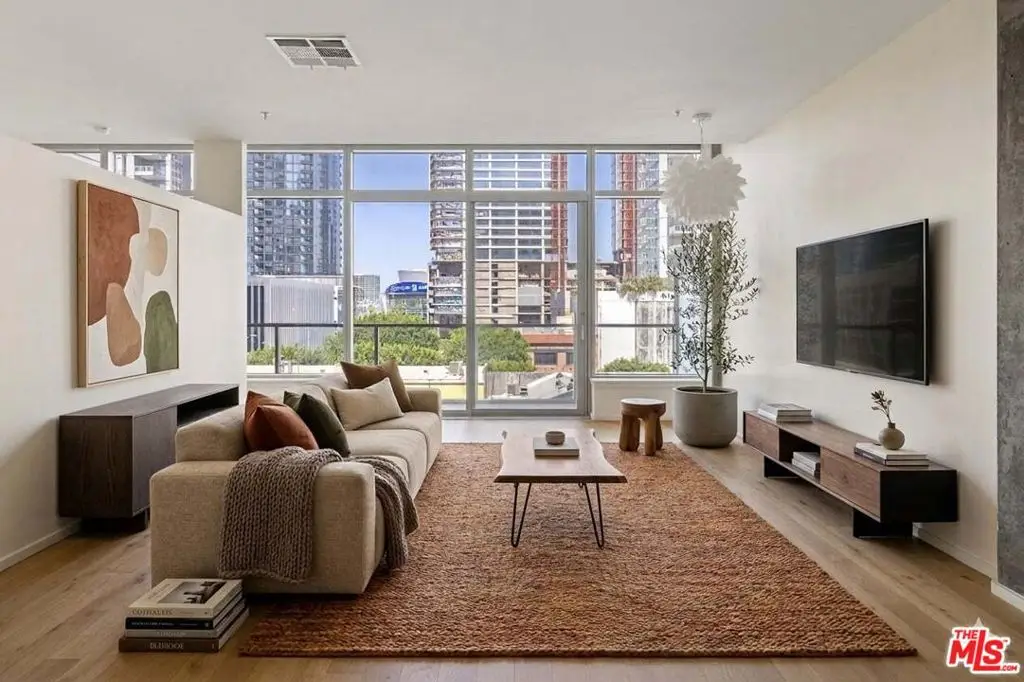 1155 S Grand Avenue #508, Los Angeles, CA 90015 - #1
