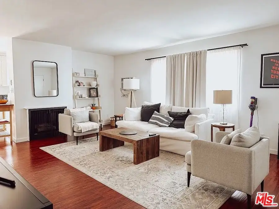 11836 Mayfield Avenue #9, Los Angeles, CA 90049 - #3