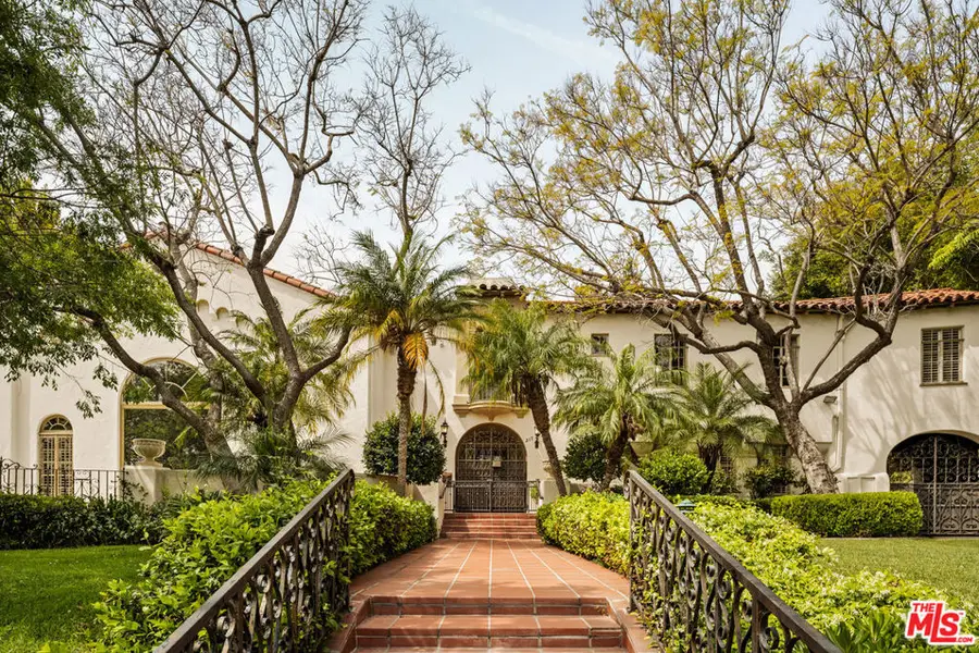 217 S Hudson Avenue, Los Angeles, CA 90004 - #2