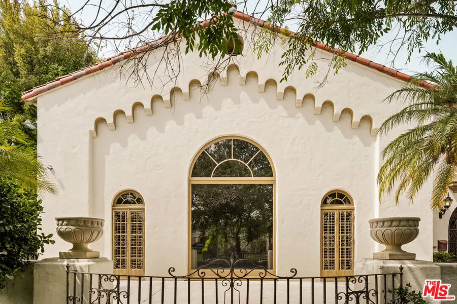 217 S Hudson Avenue, Los Angeles, CA 90004 - #3