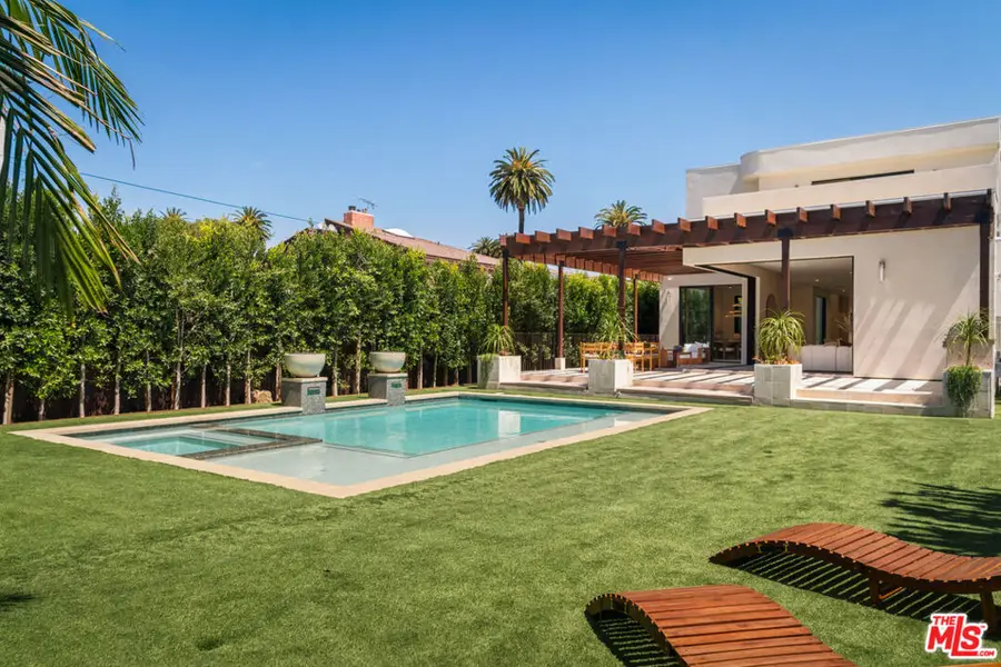 3937 Marcasel Avenue, Los Angeles, CA 90066 - #3