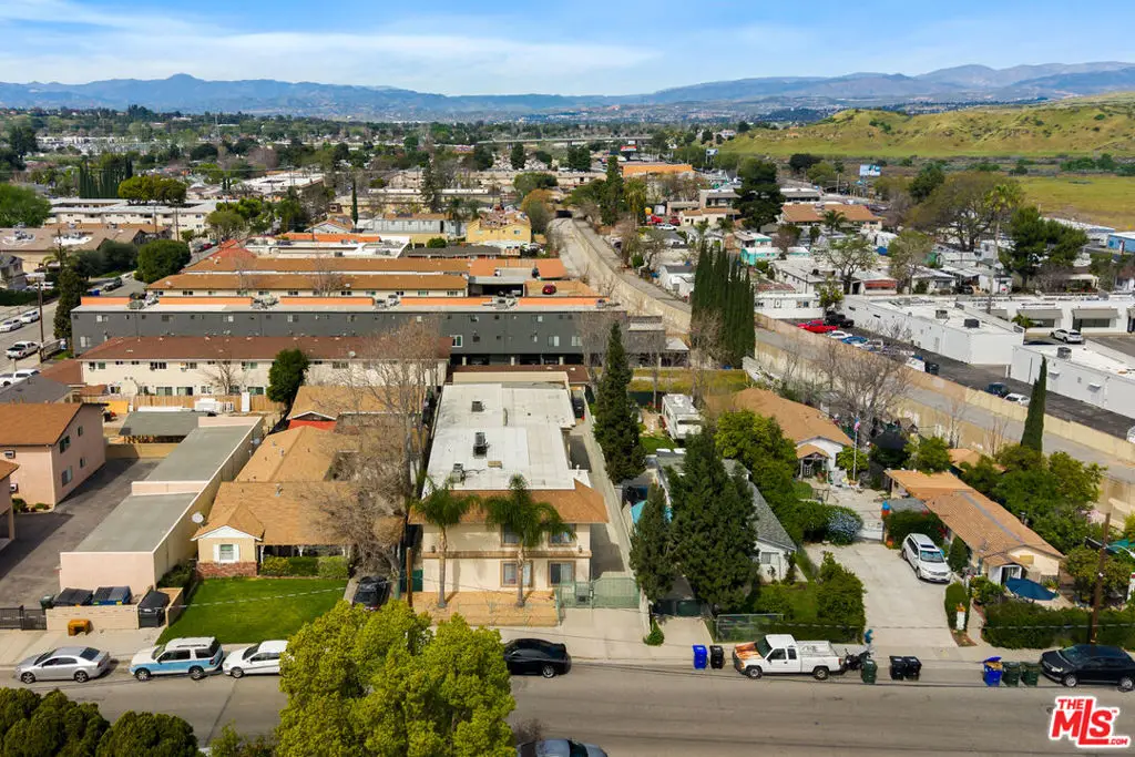 22607 14th Street #6, Newhall, CA 91321 - #1