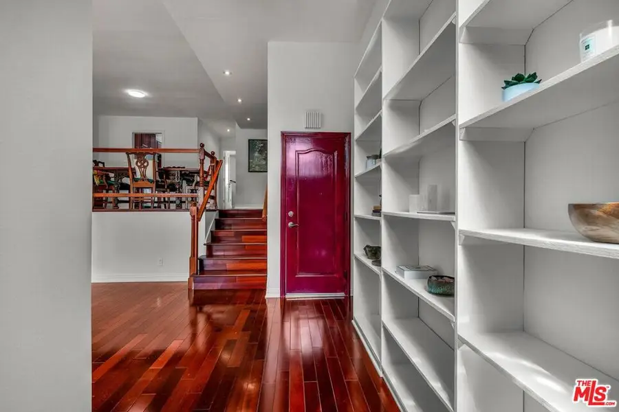 11260 Overland Avenue #26I, Culver City, CA 90230 - #3