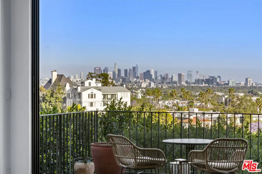 8241 Lincoln Terrace, Los Angeles, CA 90069 - #2