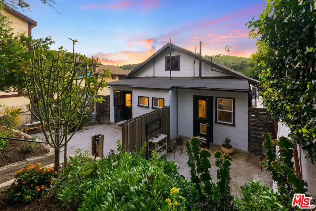 534 Casanova Street, Los Angeles, CA 90012 - #1
