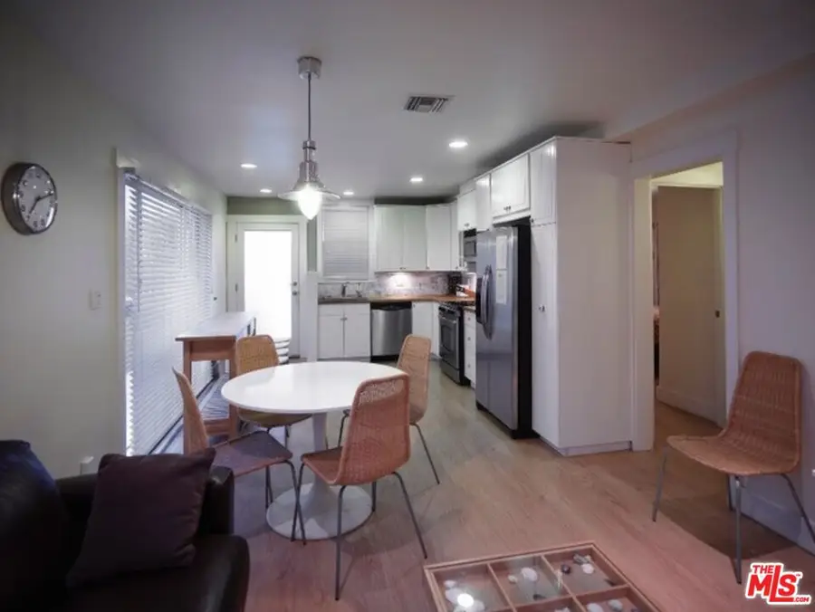 32 N Venice Boulevard, Venice, CA 90291 - #3