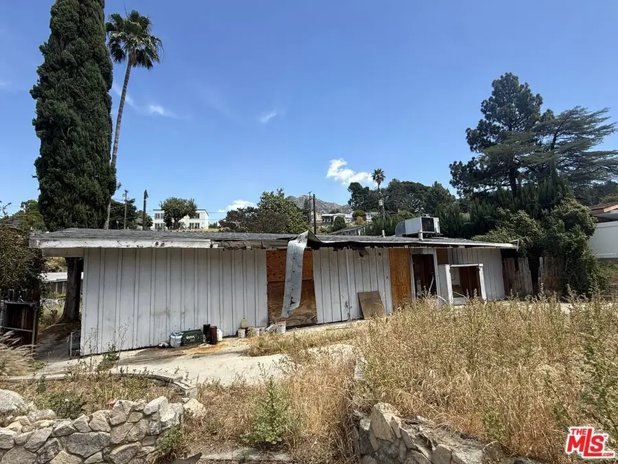7716 Grove Street, Tujunga, CA 91042 - #3
