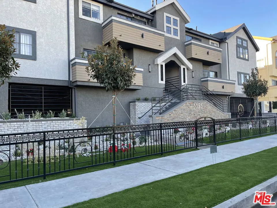 5325 Denny Avenue, North Hollywood, CA 91601 - #1