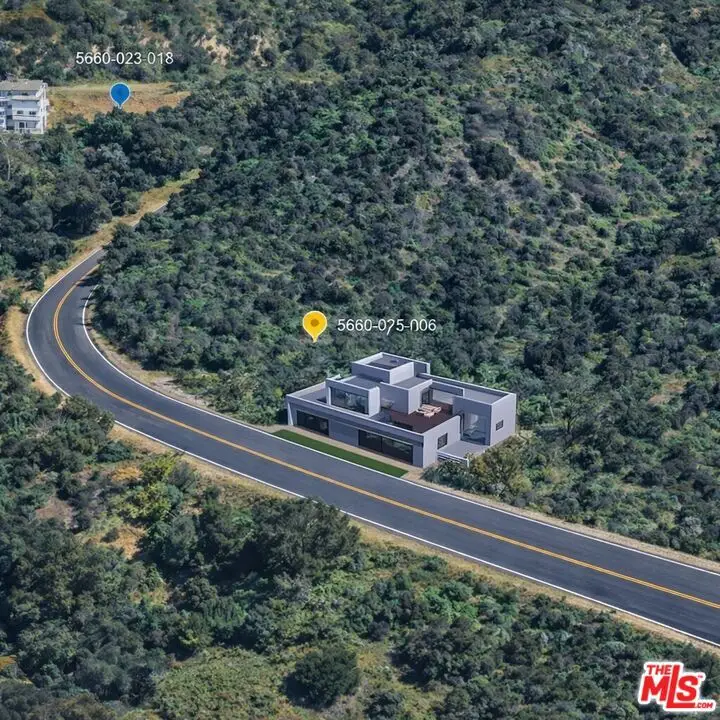 56606 Greenwich Rd, Glendale, CA 91206 - #1