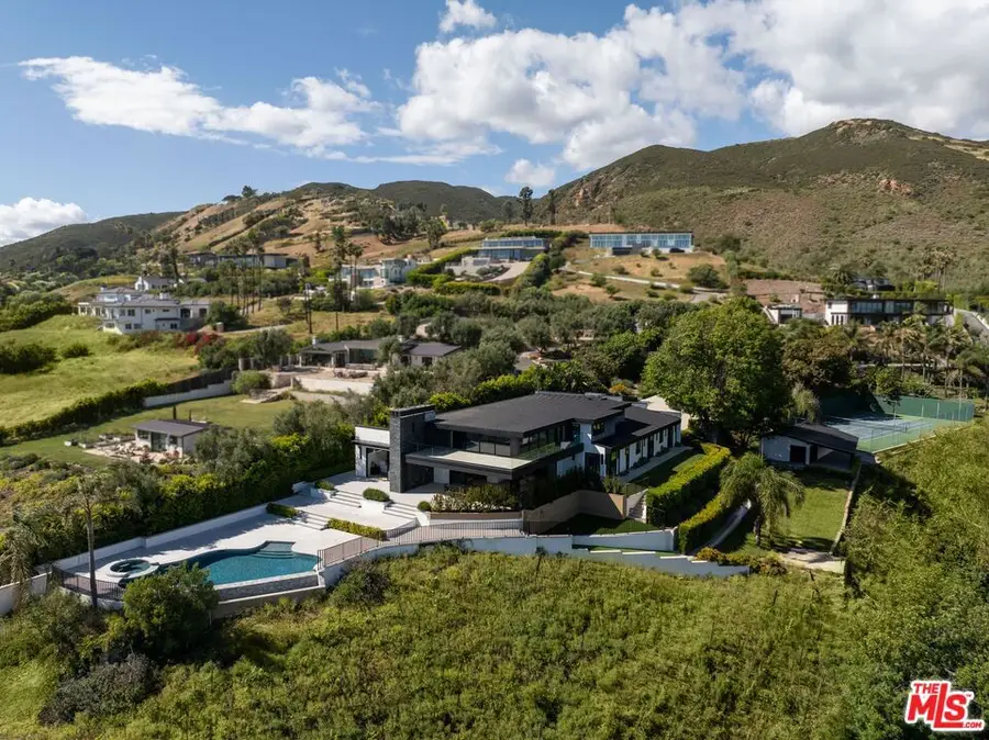 29800 Cuthbert Road, Malibu, CA 90265 - #3