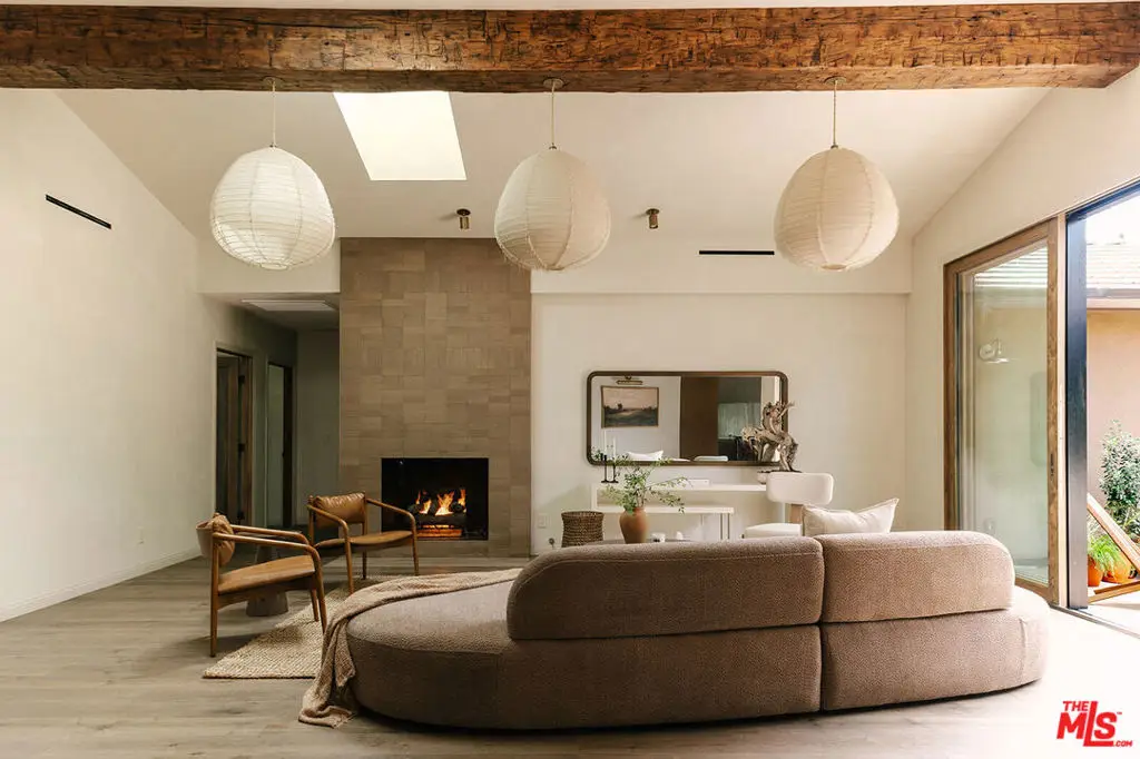 8029 El Manor Avenue, Los Angeles, CA 90045 - #1