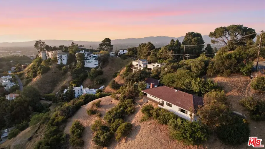 3581 Avenida Del Sol, Studio City, CA 91604 - #2