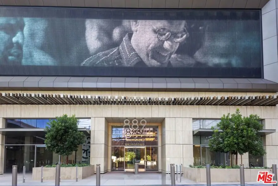 889 Francisco Street #1206, Los Angeles, CA 90017 - #3