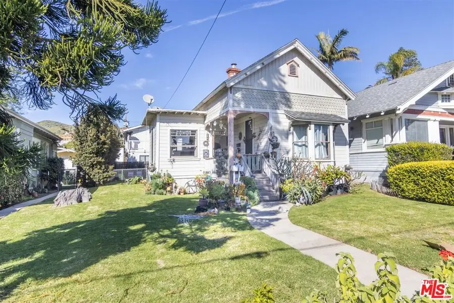 1053 E Santa Clara Street, San Buenaventura Ventura, CA 93001 - #2