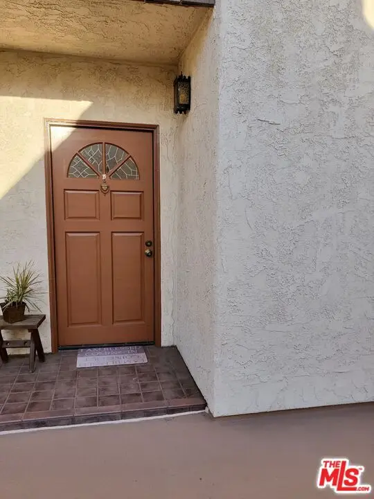 4128 W Hood Avenue #B, Burbank, CA 91505 - #2