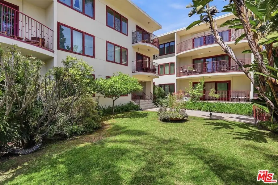 3407 Huxley Street #36, Los Angeles, CA 90027 - #3