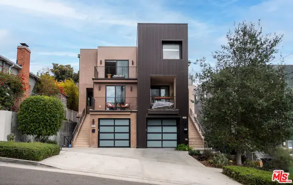1882 Lucretia Avenue, Los Angeles, CA 90026