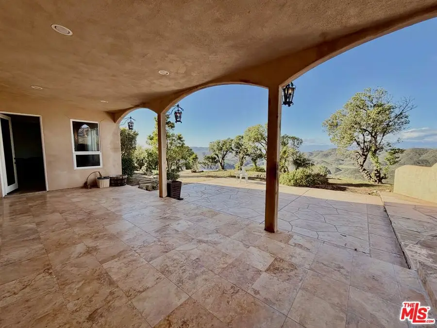 10827 Pacific View Drive, Malibu, CA 90265 - #3