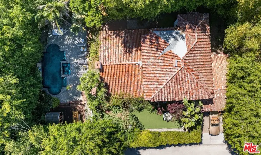 1135 Sunset Vale Avenue, West Hollywood, CA 90069 - #2