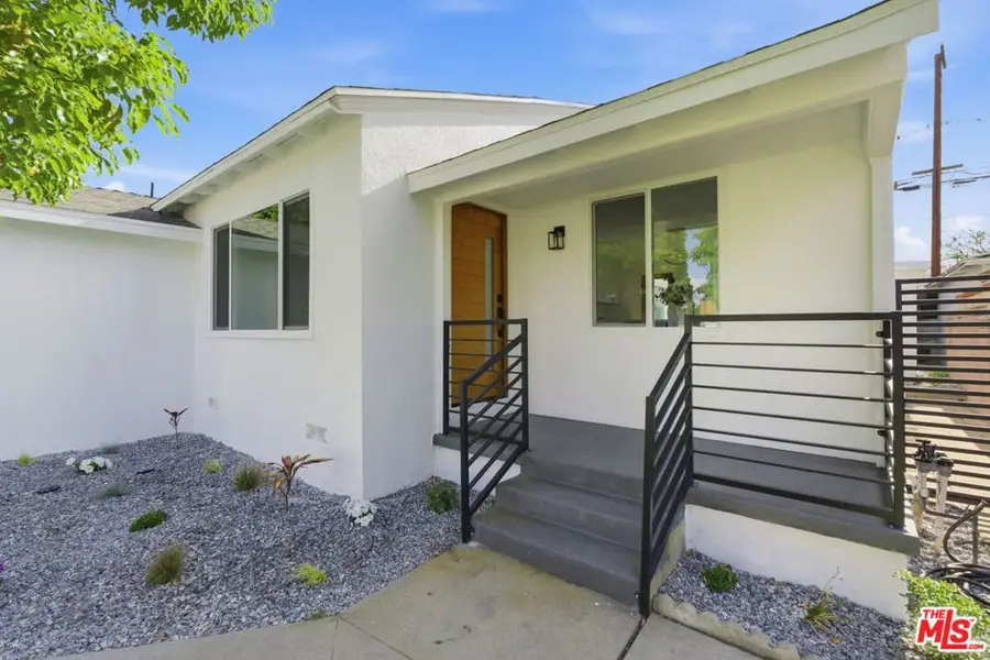 3516 Roxanne Avenue, Long Beach, CA 90808 - #2