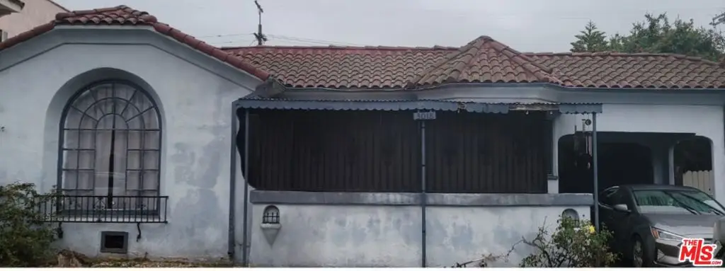 3018 S Victoria Avenue, Los Angeles, CA 90016 - #1