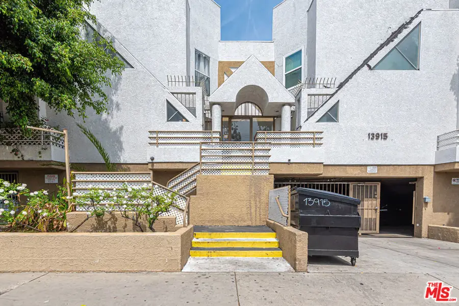 13915 Sherman Way, Van Nuys, CA 91405 - #2