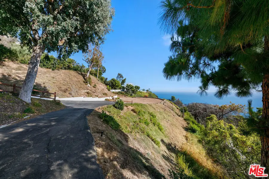 20756 Seaboard Road, Malibu, CA 90265 - #3